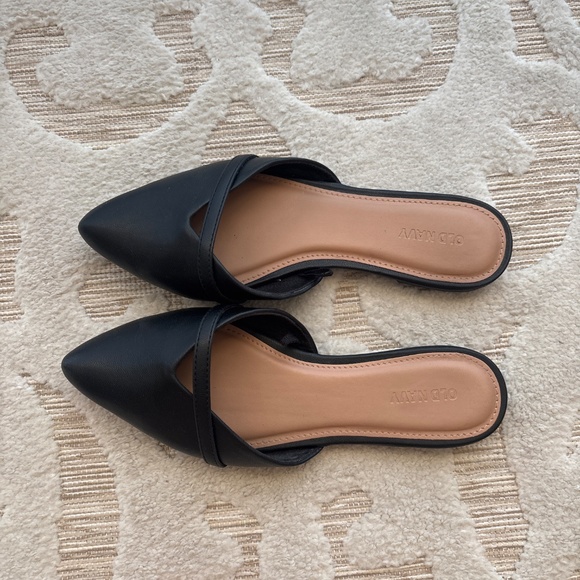 Brand New Black Mules Size 7 - Picture 3 of 4